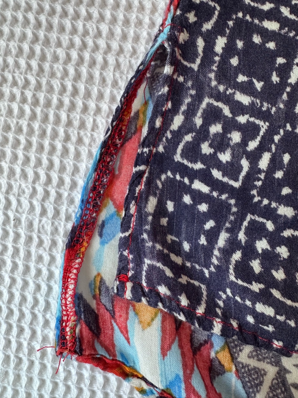bobeau Red Multi-Pattern Geometric Raglan Blouse - Picture 12 of 15